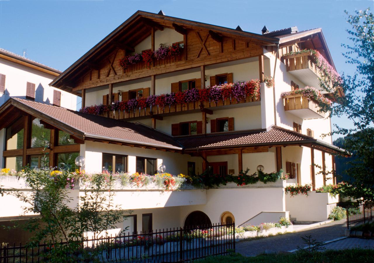 Holiday House Erika Premadio Dış mekan fotoğraf